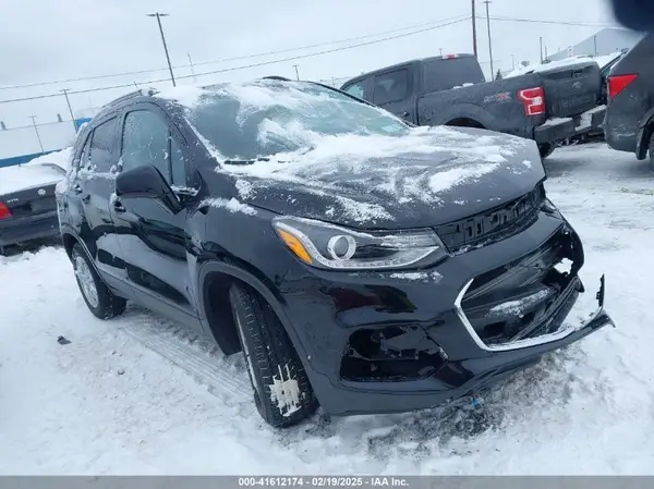 3GNCJLSB3LL209113 2020 CHEVROLET TRAX - Image 1