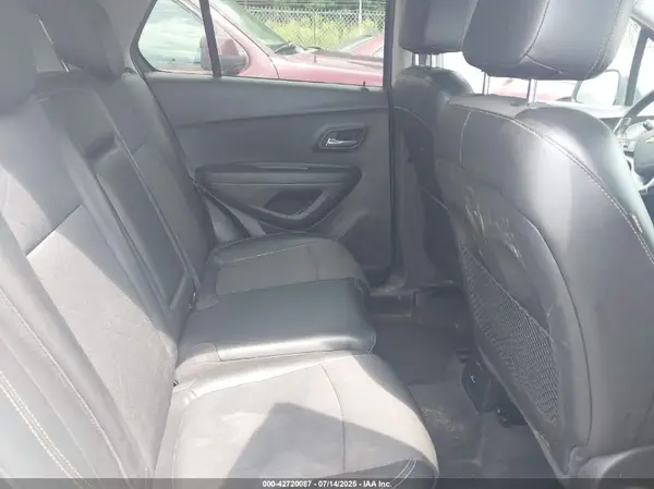 3GNCJLSB3LL224713 2020 CHEVROLET TRAX - Image 8