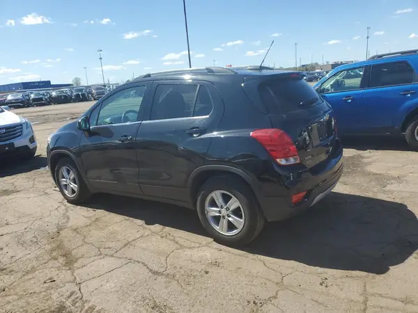3GNCJLSB3LL230978 2020 CHEVROLET TRAX - Image 2