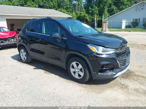 3GNCJLSB3LL233119 2020 CHEVROLET TRAX - Image 1