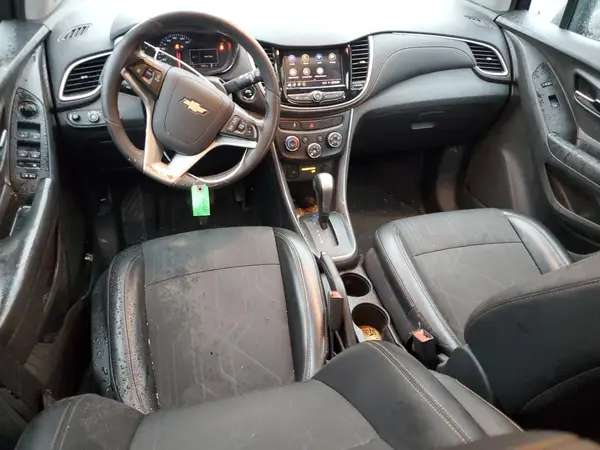 3GNCJLSB3LL240328 2020 CHEVROLET TRAX - Image 8