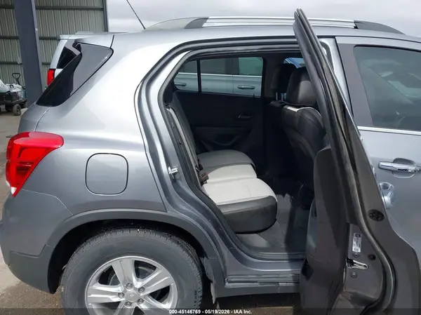 3GNCJLSB3LL259932 2020 CHEVROLET TRAX - Image 8
