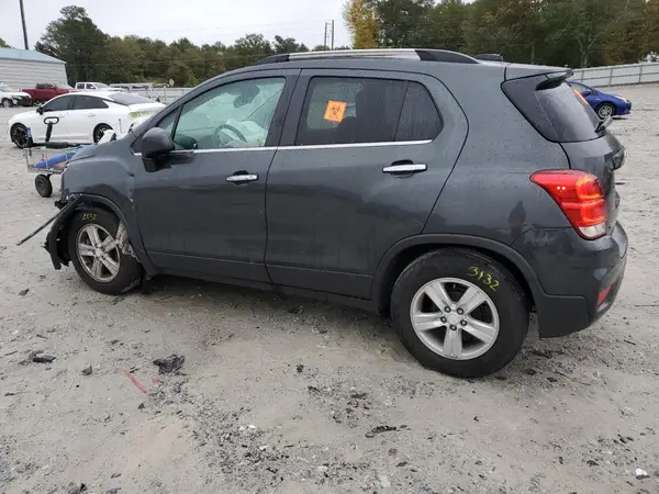 3GNCJLSB3LL270252 2020 CHEVROLET TRAX - Image 2