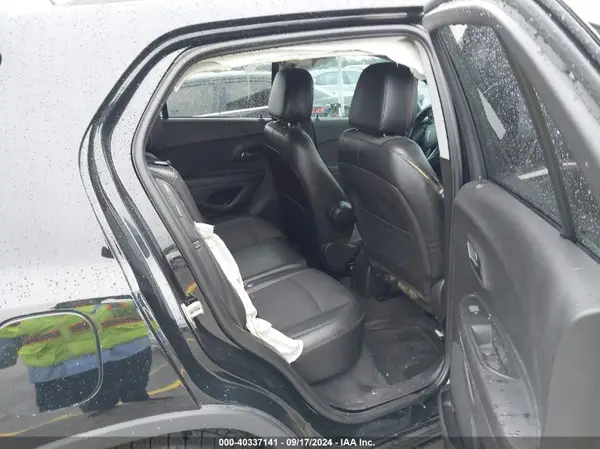 3GNCJLSB3LL281798 2020 CHEVROLET TRAX - Image 8