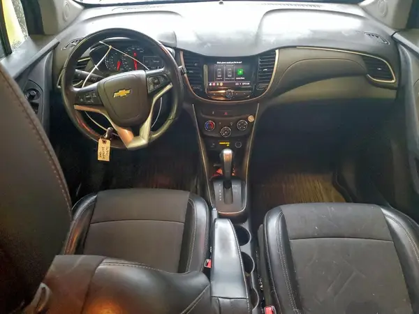 3GNCJLSB3LL287679 2020 CHEVROLET TRAX - Image 8