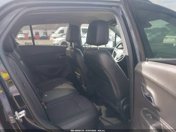 3GNCJLSB3LL313830 2020 CHEVROLET TRAX - Image 8