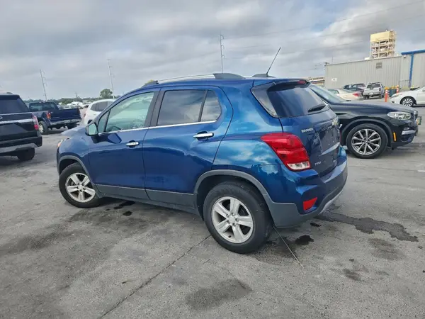 3GNCJLSB3LL316145 2020 CHEVROLET TRAX - Image 2