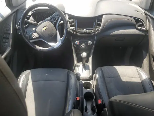 3GNCJLSB3LL333396 2020 CHEVROLET TRAX - Image 8