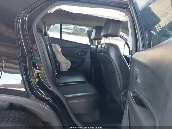 3GNCJLSB3LL336184 2020 CHEVROLET TRAX - Image 8