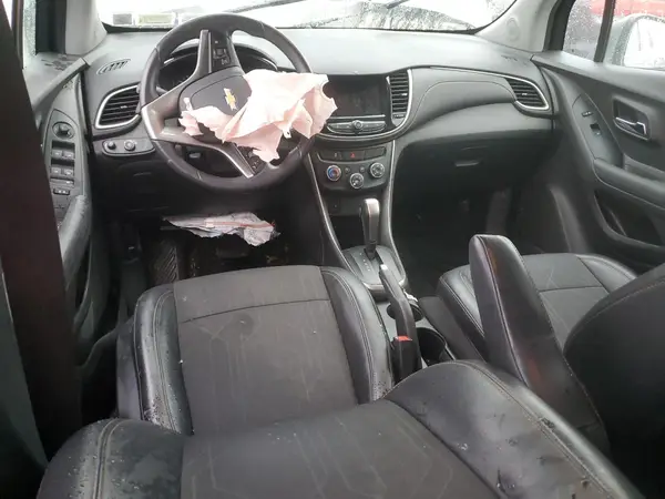 3GNCJLSB3LL336847 2020 CHEVROLET TRAX - Image 8