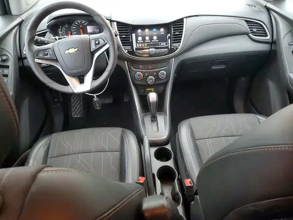 3GNCJLSB3LL340333 2020 CHEVROLET TRAX - Image 8