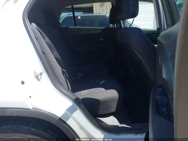 3GNCJLSB4GL174197 2016 CHEVROLET TRAX - Image 8