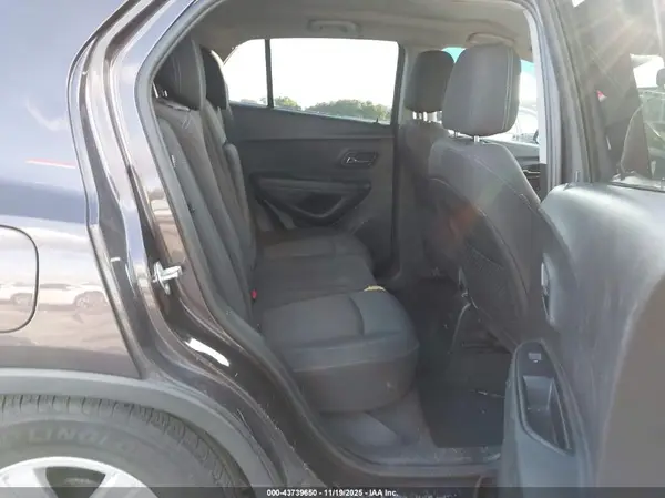 3GNCJLSB4GL201933 2016 CHEVROLET TRAX - Image 8