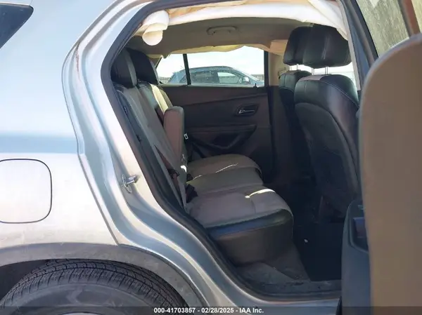 3GNCJLSB4GL243373 2016 CHEVROLET TRAX - Image 8