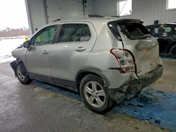 3GNCJLSB4GL254356 2016 CHEVROLET TRAX - Image 2