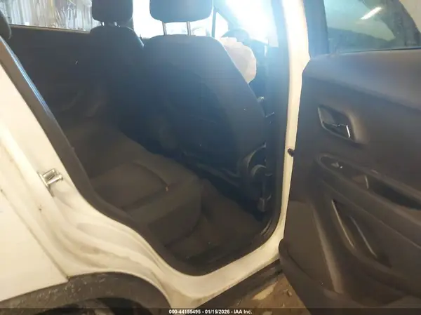 3GNCJLSB4GL260481 2016 CHEVROLET TRAX - Image 8