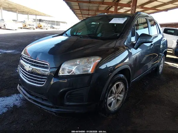 3GNCJLSB4GL263557 2016 CHEVROLET TRAX - Image 2