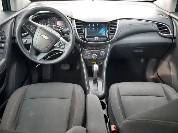 3GNCJLSB4HL135241 2017 CHEVROLET TRAX - Image 8