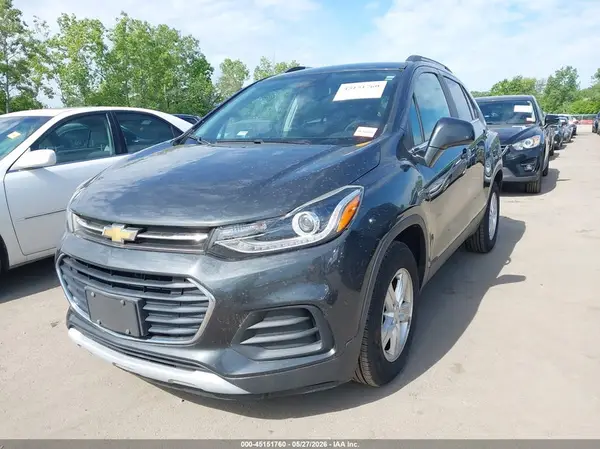 3GNCJLSB4HL140360 2017 CHEVROLET TRAX - Image 2