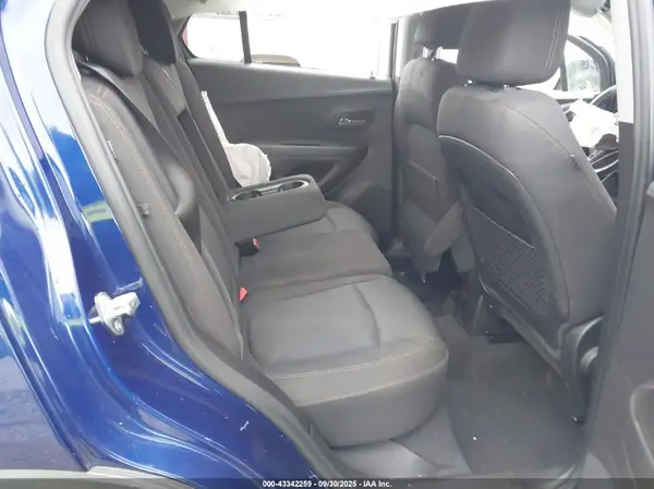3GNCJLSB4HL141671 2017 CHEVROLET TRAX - Image 8
