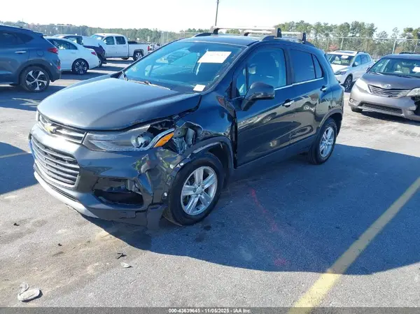 3GNCJLSB4HL150936 2017 CHEVROLET TRAX - Image 2
