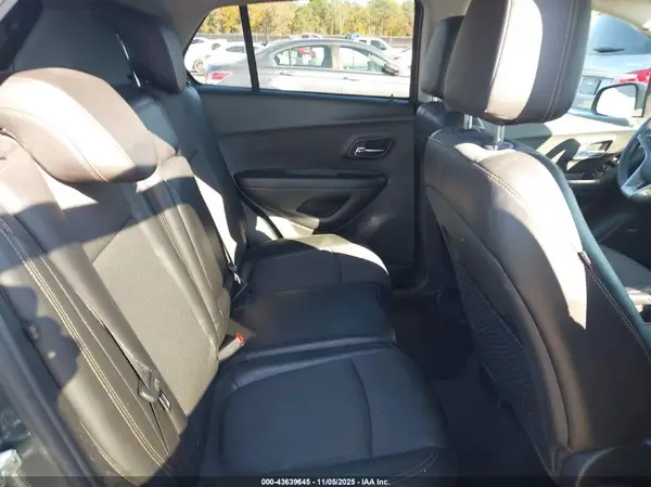3GNCJLSB4HL150936 2017 CHEVROLET TRAX - Image 8