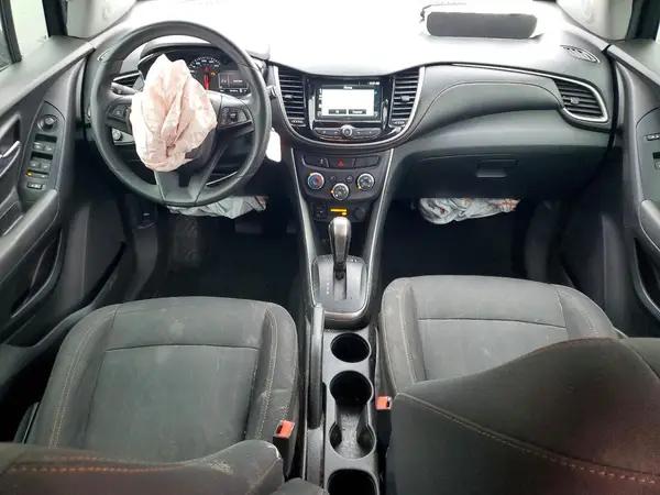 3GNCJLSB4HL155215 2017 CHEVROLET TRAX - Image 8