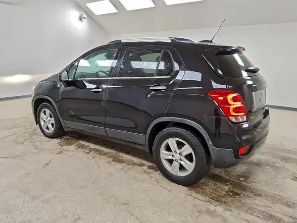 3GNCJLSB4HL161273 2017 CHEVROLET TRAX - Image 2