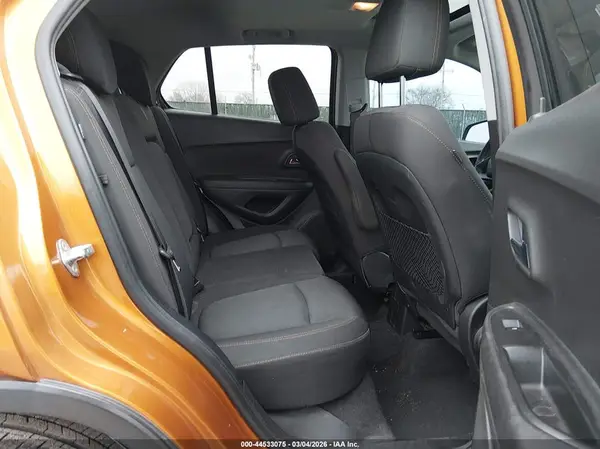 3GNCJLSB4HL165257 2017 CHEVROLET TRAX - Image 8