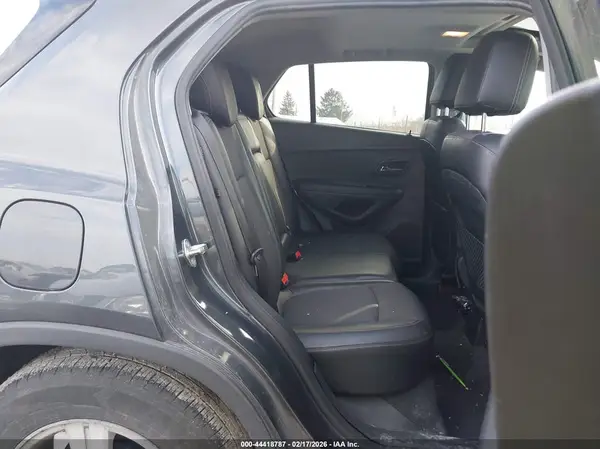 3GNCJLSB4HL195133 2017 CHEVROLET TRAX - Image 8
