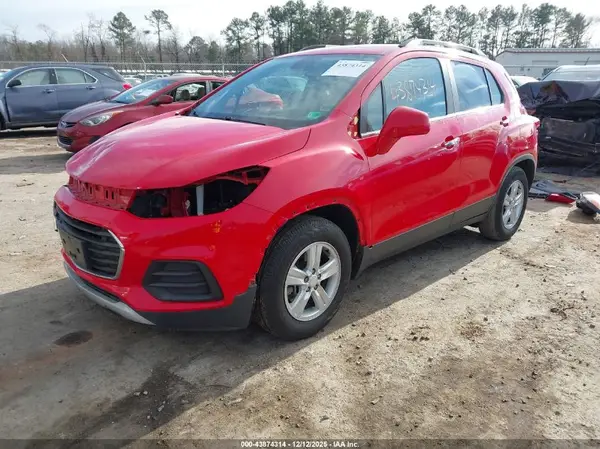 3GNCJLSB4HL203005 2017 CHEVROLET TRAX - Image 2