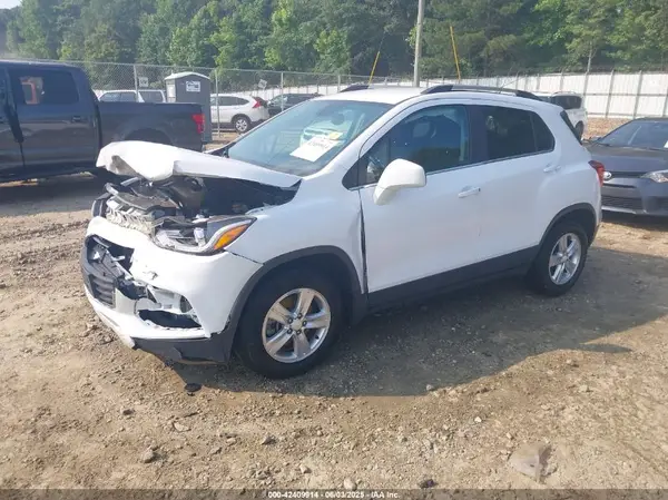3GNCJLSB4HL206177 2017 CHEVROLET TRAX - Image 2
