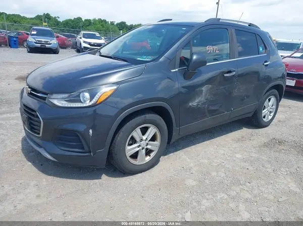 3GNCJLSB4HL239227 2017 CHEVROLET TRAX - Image 2