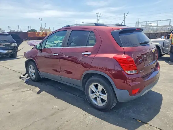 3GNCJLSB4HL247845 2017 CHEVROLET TRAX - Image 2