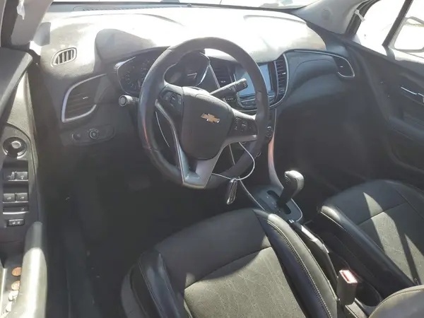 3GNCJLSB4HL250602 2017 CHEVROLET TRAX - Image 8