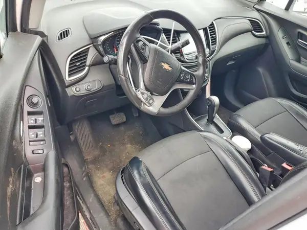 3GNCJLSB4HL267951 2017 CHEVROLET TRAX - Image 8