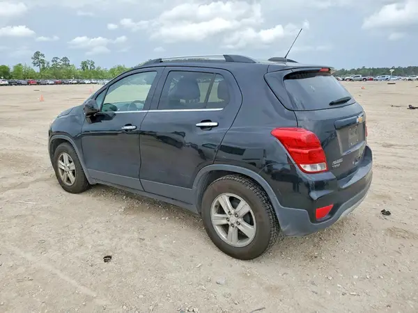 3GNCJLSB4HL279193 2017 CHEVROLET TRAX - Image 2