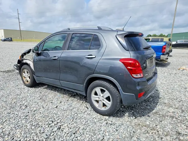 3GNCJLSB4HL287097 2017 CHEVROLET TRAX - Image 2
