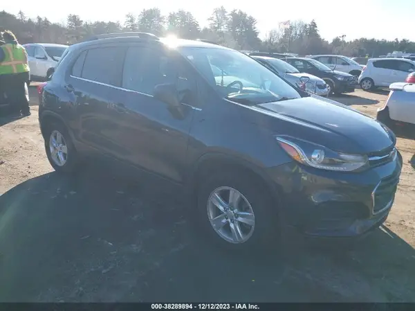 3GNCJLSB4HL288296 2017 CHEVROLET TRAX - Image 1