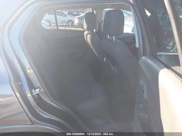 3GNCJLSB4HL288296 2017 CHEVROLET TRAX - Image 8