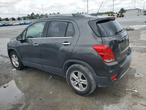 3GNCJLSB4HL289075 2017 CHEVROLET TRAX - Image 2