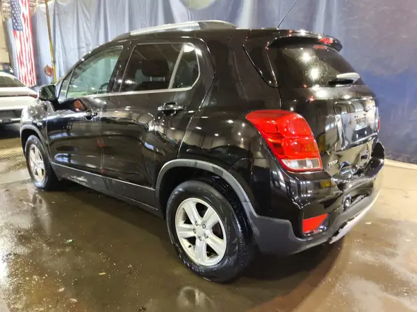 3GNCJLSB4JL153759 2018 CHEVROLET TRAX - Image 2