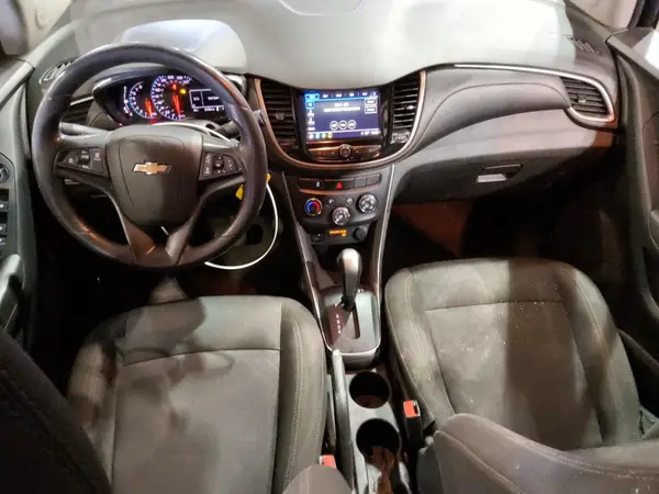 3GNCJLSB4JL153759 2018 CHEVROLET TRAX - Image 8