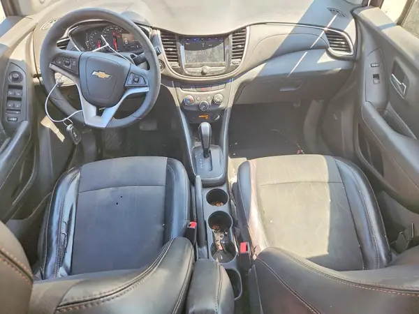 3GNCJLSB4JL177074 2018 CHEVROLET TRAX - Image 8