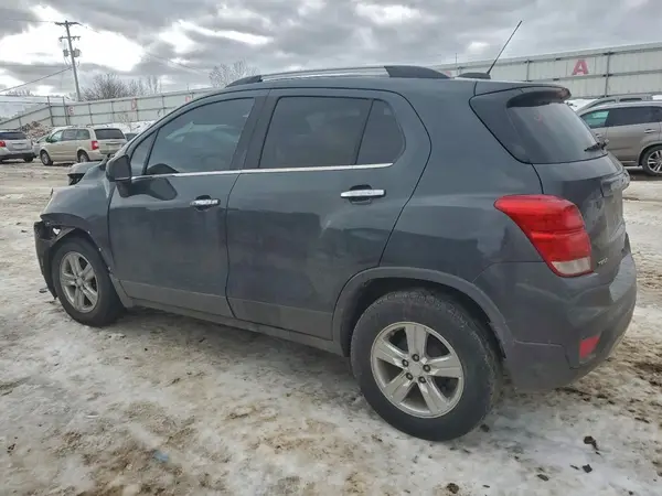 3GNCJLSB4JL259225 2018 CHEVROLET TRAX - Image 2