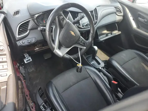 3GNCJLSB4JL264747 2018 CHEVROLET TRAX - Image 8
