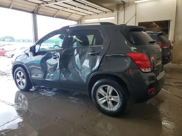 3GNCJLSB4JL282391 2018 CHEVROLET TRAX - Image 2