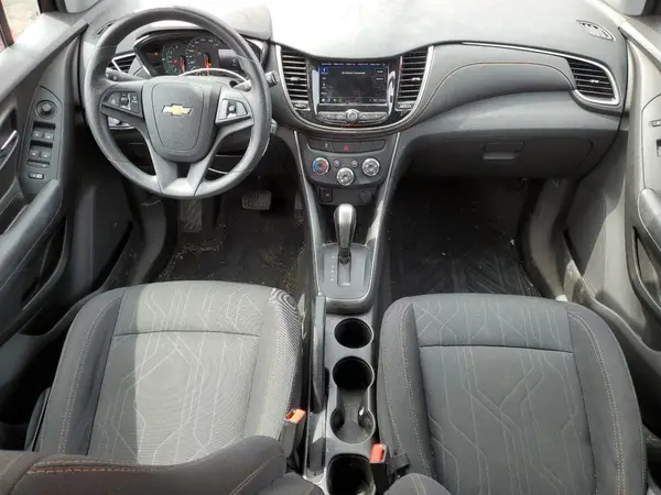 3GNCJLSB4JL303501 2018 CHEVROLET TRAX - Image 8