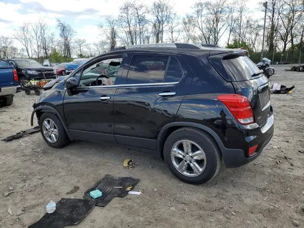3GNCJLSB4JL308956 2018 CHEVROLET TRAX - Image 2