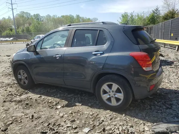 3GNCJLSB4JL320881 2018 CHEVROLET TRAX - Image 2